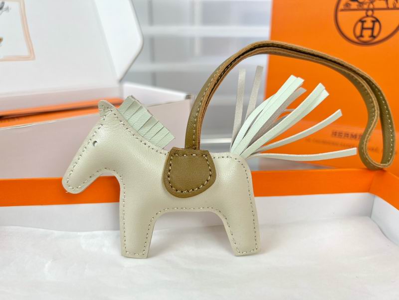 Hermes keyring 0304